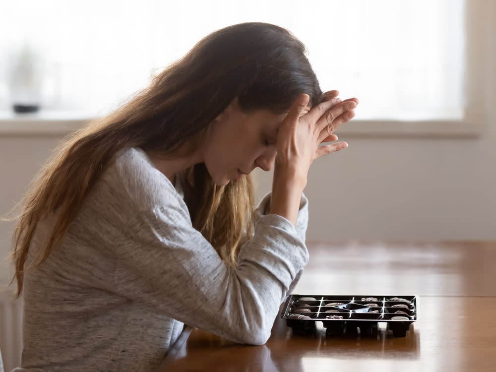 Unser Essverhalten hängt mit der Psyche zusammen. (Bild: fizkes / Shutterstock.com)