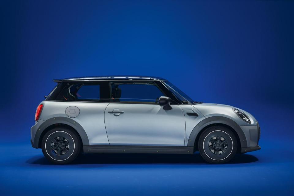 Side view of the new MINI Strip, designed by fashion designer Paul Smith.