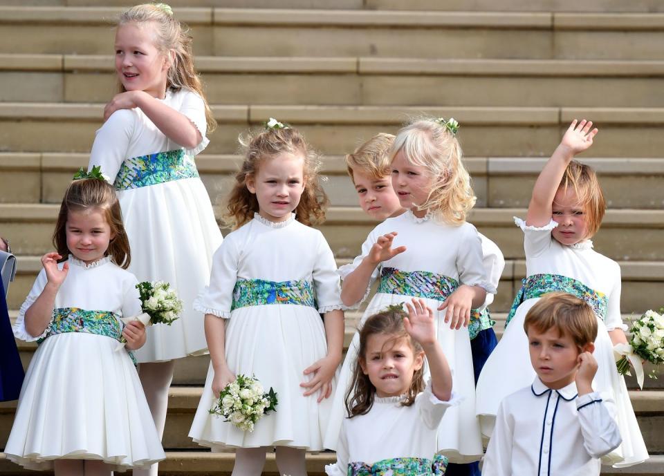 The sashes on the bridal party had a special meaning.