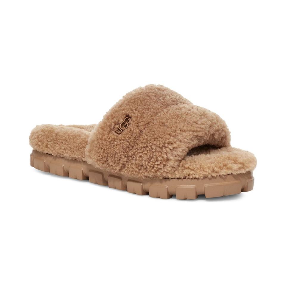 <p><a href="https://www.amazon.com/UGG-Womens-COZETTA-Slipper-Chestnut/dp/B09JX16KL9/ref=sr_1_2?tag=syn-yahoo-20&ascsubtag=%5Bartid%7C10051.g.44390498%5Bsrc%7Cyahoo-us" rel="nofollow noopener" target="_blank" data-ylk="slk:Shop Now;elm:context_link;itc:0;sec:content-canvas" class="link ">Shop Now</a></p><p>Cozetta Slide Slipper</p><p>amazon.com</p><p>$99.95</p>