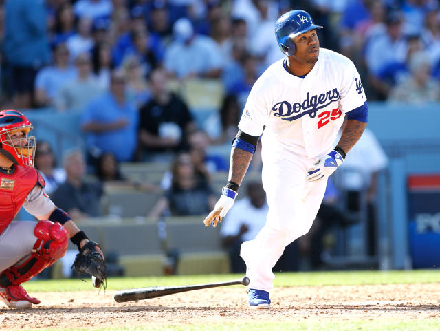 Reality star engaged to LA Dodger Carl Crawford