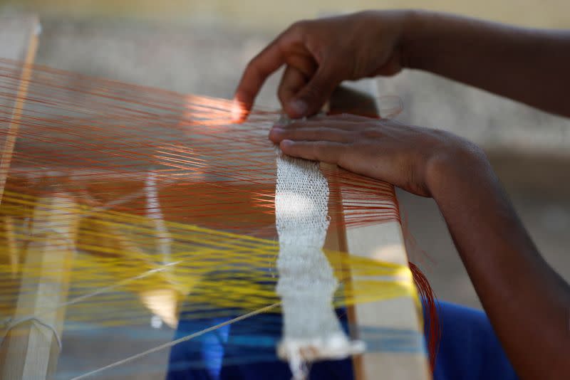 Cuba bets on silk development as a source of income