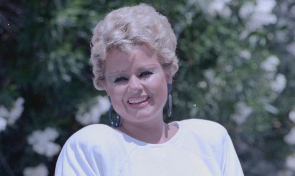 Head shot of Tammy Faye Bakker in 1987