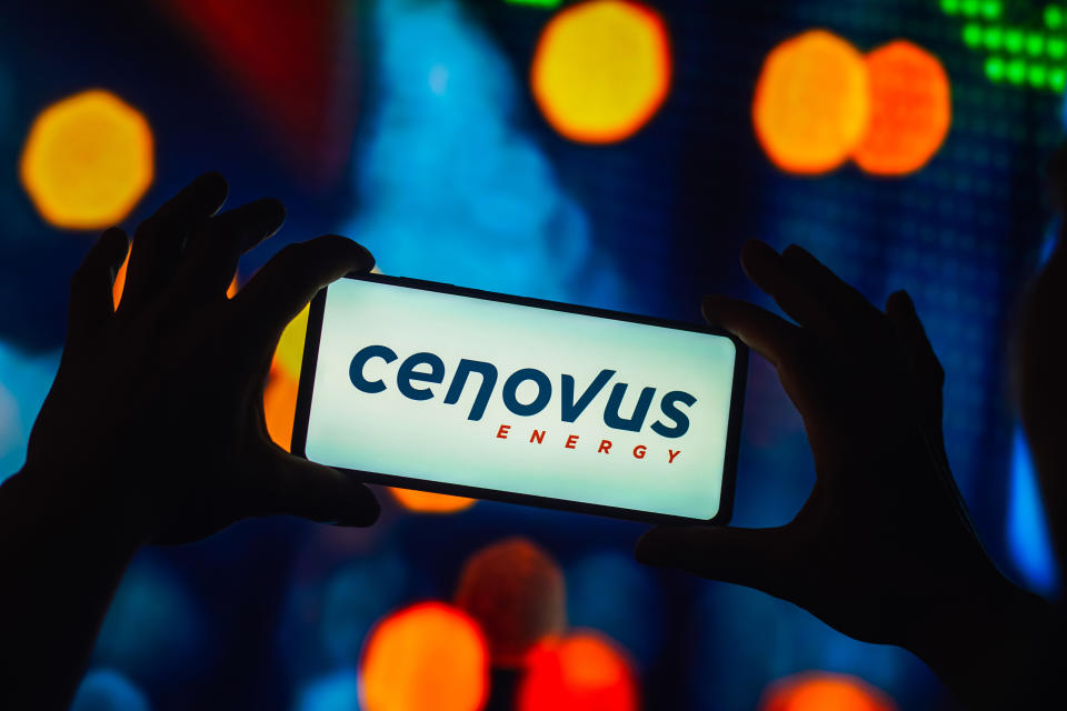 BRAZIL - 2022/08/28: In this photo illustration, the Cenovus Energy Inc. logo is displayed on a smartphone screen. (Photo Illustration by Rafael Henrique/SOPA Images/LightRocket via Getty Images)