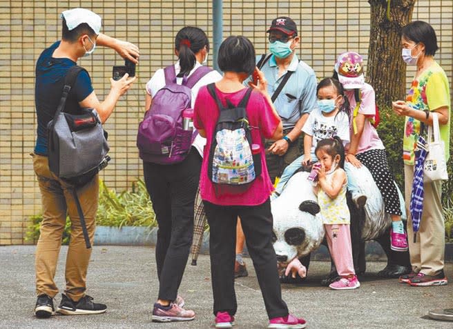 北市動物園、天文館、兒童新樂園免預約，圖為動物園。（本報資料照片）