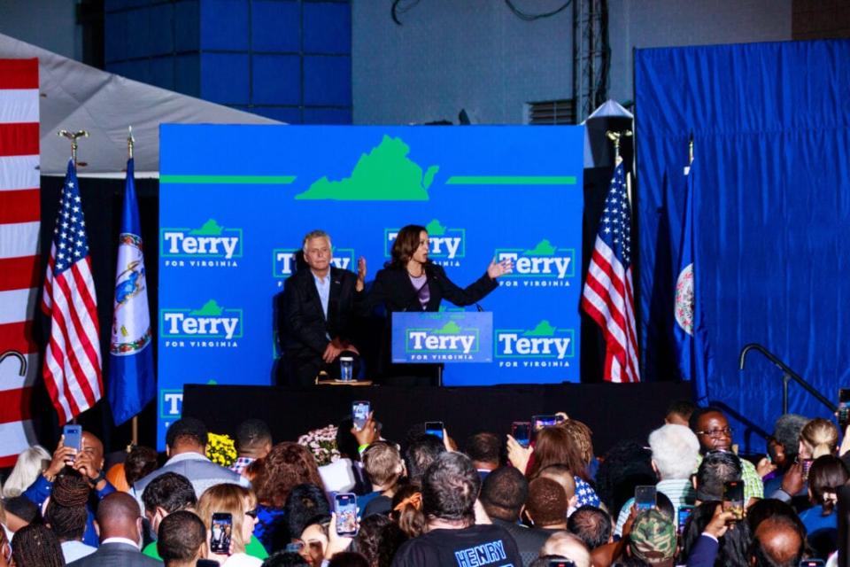 Kamala Harris campaigned for Virginia gubernatorial candidate Terry McAuliffe at a rally on Oct. 21, 2021. (Credit: Linus Hoeller/MNS)