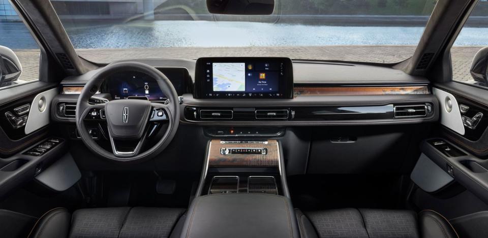 2025 lincoln aviator interior