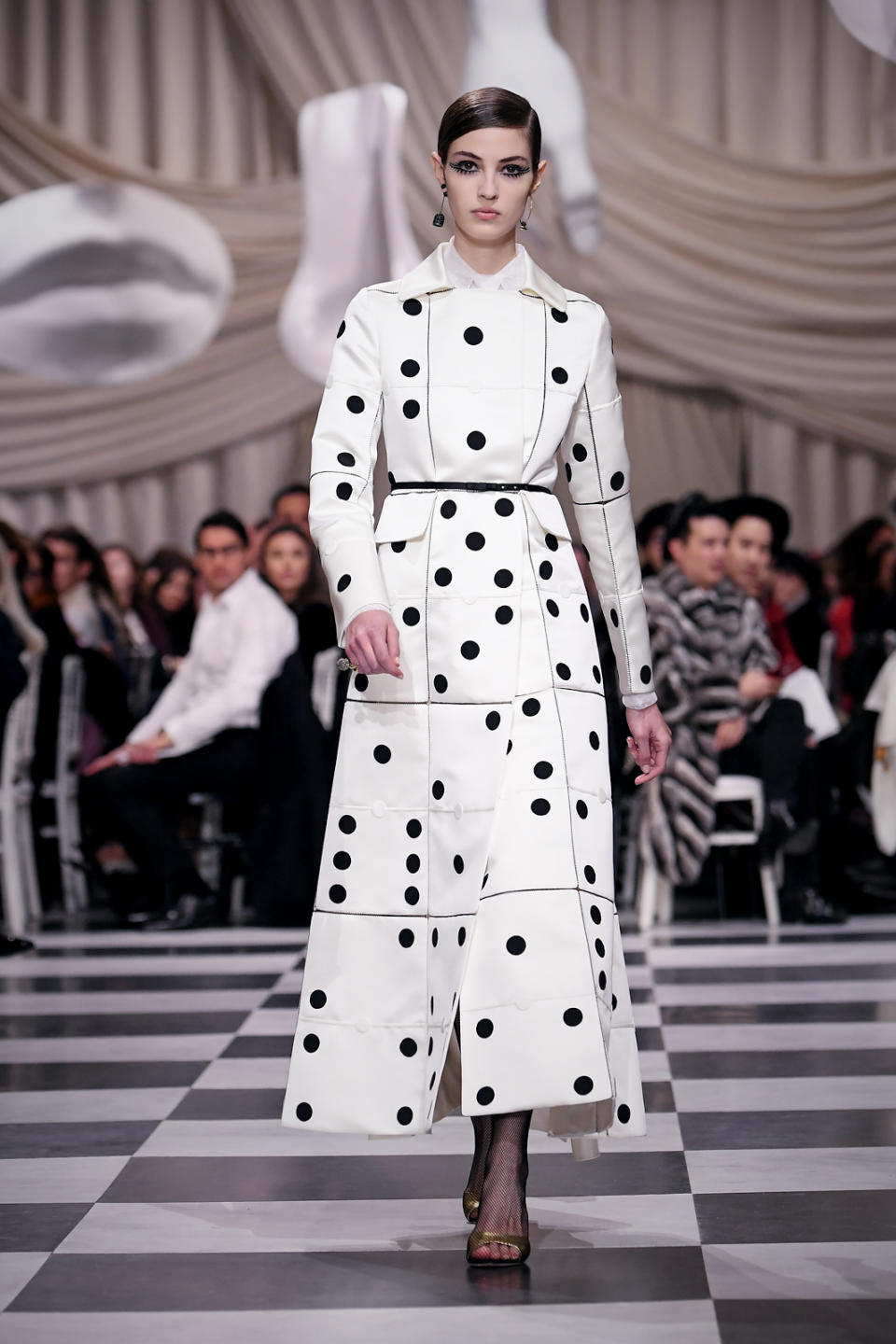 Domino coat