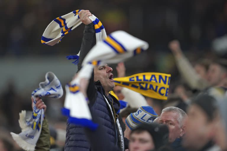 Los hinchas de Leeds confían en Bielsa a pesar del mal momento