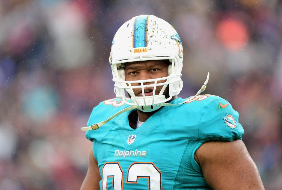 Another NFL player went on the record to call the Miami Dolphins' Ndamukong Suh a dirty player. (Getty Images)