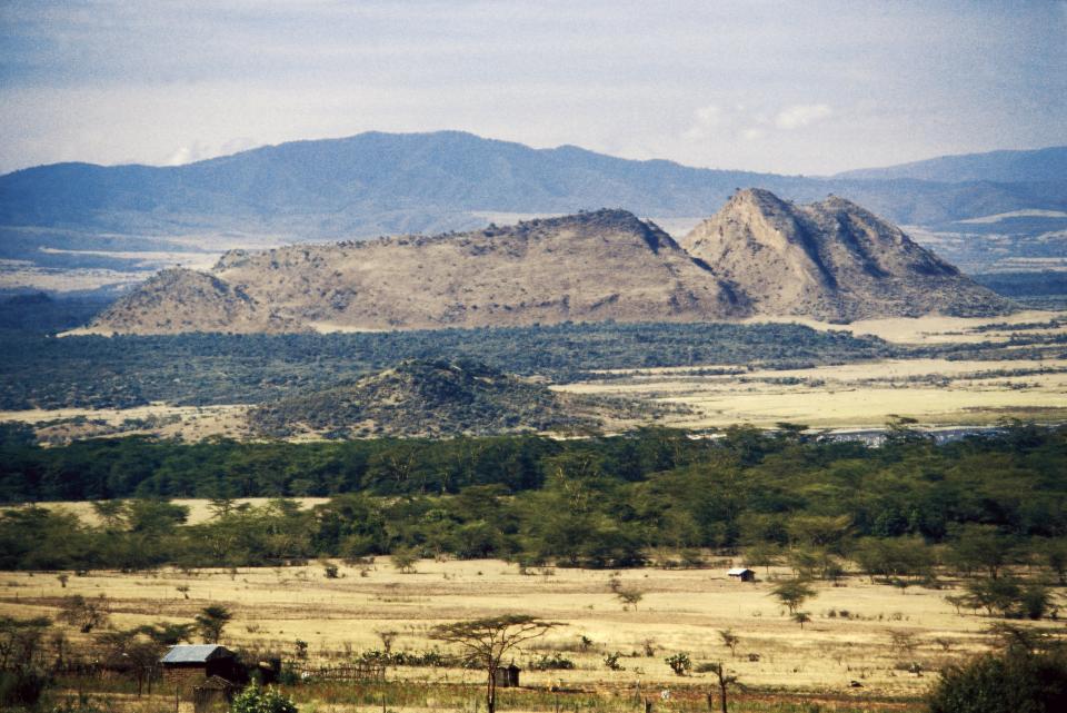 Landscape of the Rift Valley. (Photo: DEA / C. SAPPA via Getty Images)