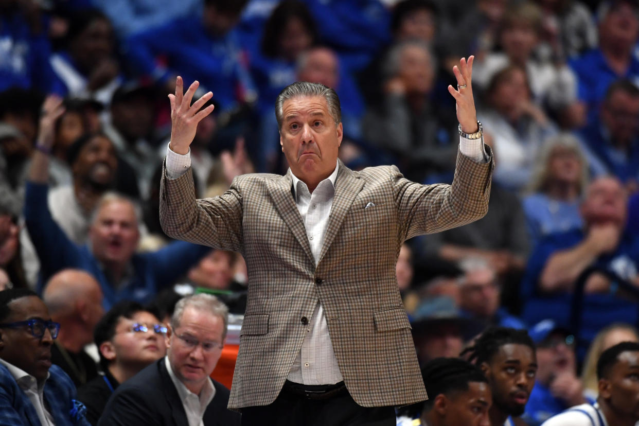 John Calipari is reportedly leaving Kentucky to become Arkansas' next head coach. (Christopher Hanewinckel-USA TODAY Sports)