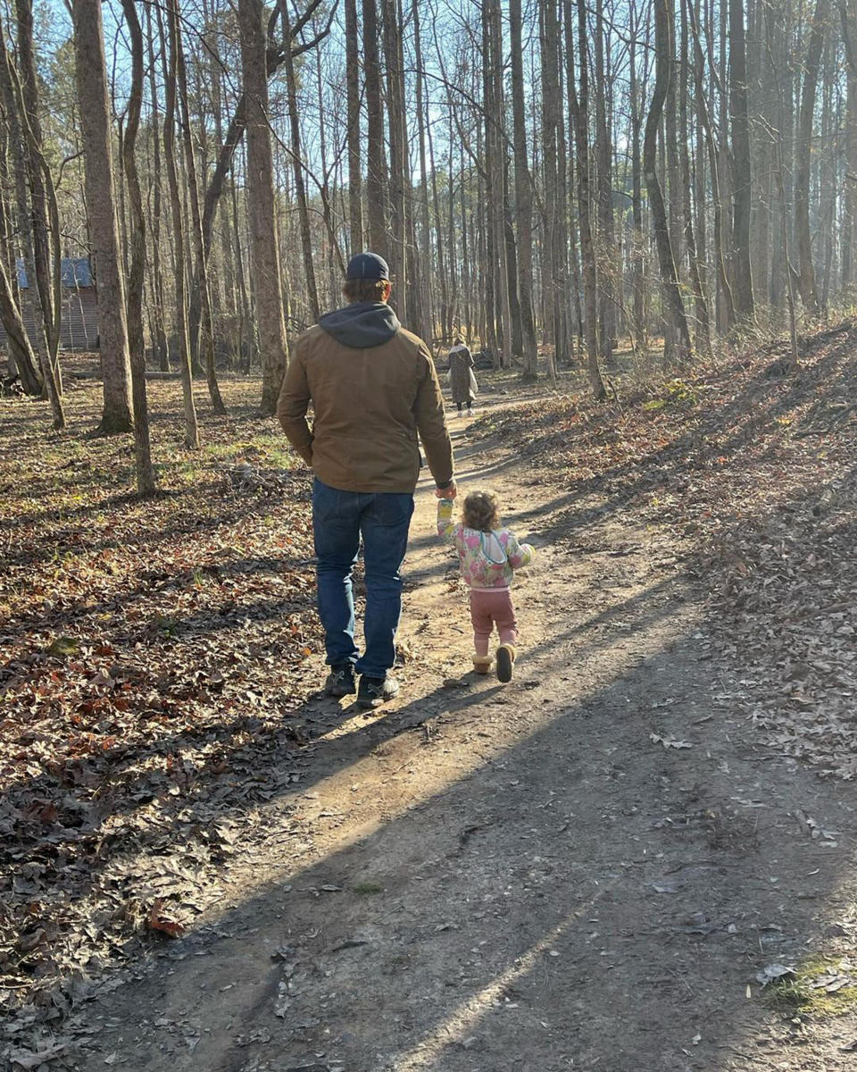 Daddy and me time. (katherineschwarzenegger / Instagram)