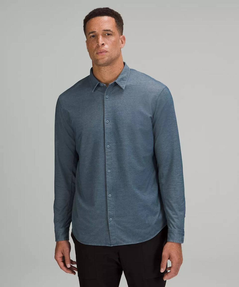 commission long sleeve shirt, lululemon style guide