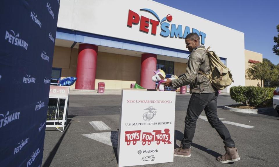 <span>Photograph: Sandy Huffaker/AP</span>