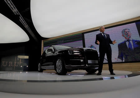 Aurus Senat: the luxury limousine used by Putin during swearing-in