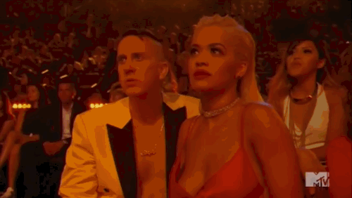 The singer was less than impressed while watching Nicki Minaj perform "Anaconda" at the 2014 VMAs.