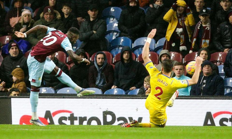 Maxwel Cornet scored the final, superb goal of a thrilling 3-3 draw.