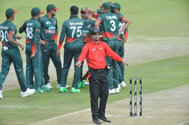 Umpire Allahudien Paleker signalling for a video review as <a class="link " href="https://sports.yahoo.com/soccer/teams/south-africa-women/" data-ylk="slk:South Africa;elm:context_link;itc:0">South Africa</a> batted gainst Bangladesh in an ODI in 2022