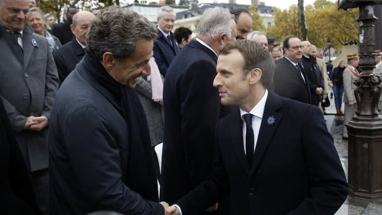 Nicolas Sarkozy et Emmanuel Macron le 11 novembre 2017. - Thibault Camus / POOL / AFP

