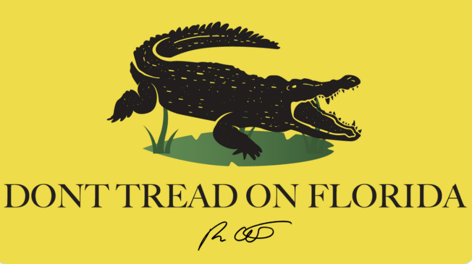 Within minutes of Gov. Ron DeSantis’ press conference, in which supporters were holding signs with a Florida version of the Gadsden “Don’t Tread on Me” flag, his political committee started promoting swag for sale with the improvised logo. The governor’s spokesperson defended the absence of apostrophe, saying they didn’t pay as much attention to apostrophe’s in the 18th Century.