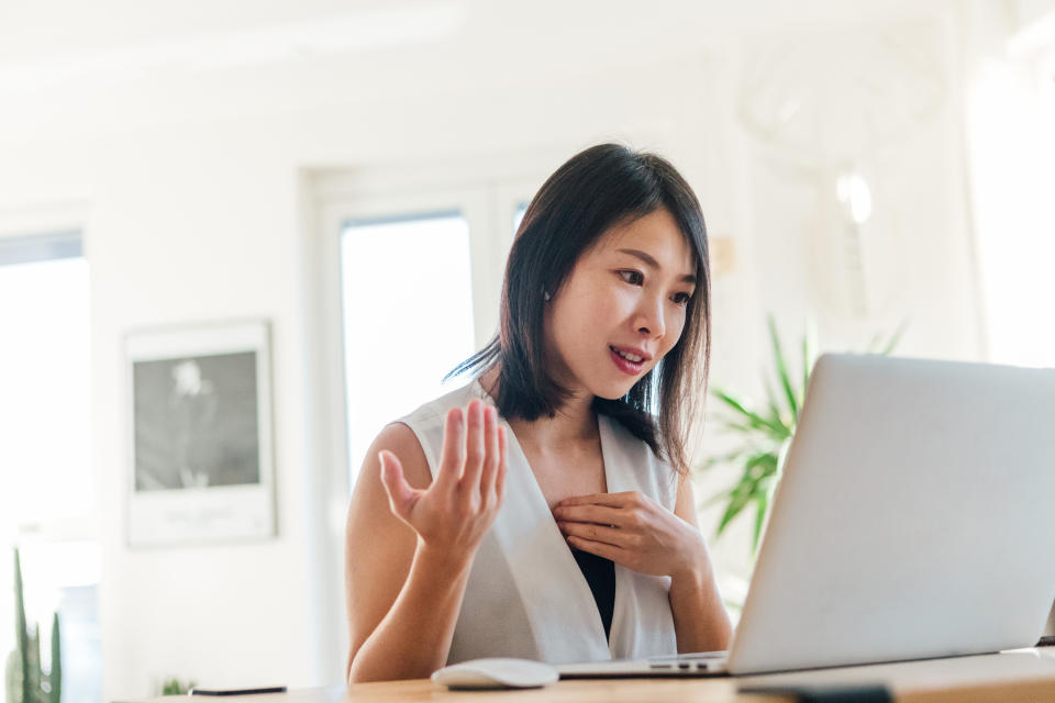 "Calling loved ones, finding ways to volunteer for your community without leaving home &mdash; those are all strategies that can help distract us from our &lsquo;worry spirals,&rsquo;" says psychology professor Lauren Hallion. (Photo: Oscar Wong via Getty Images)