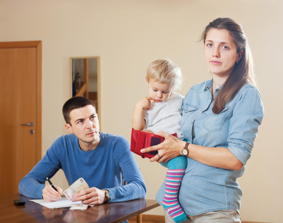 El abuso financiero es difícil de detectar por la víctima y después uno de los más complicados de superar, según los expertos. Foto: Getty Images.