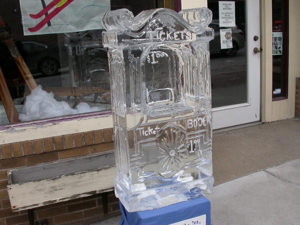 The 2022 Fire & Ice theme was Winter Carnival for the various ice sculptures placed throughout uptown Somerset. The Fire & Ice Festival, a program sponsored by Somerset Inc. was held over the weekend in Somerset.