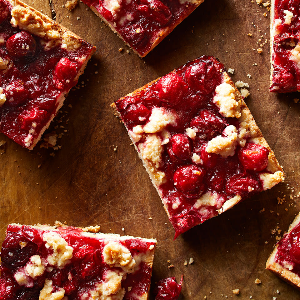 Cranberry Crumble Bars