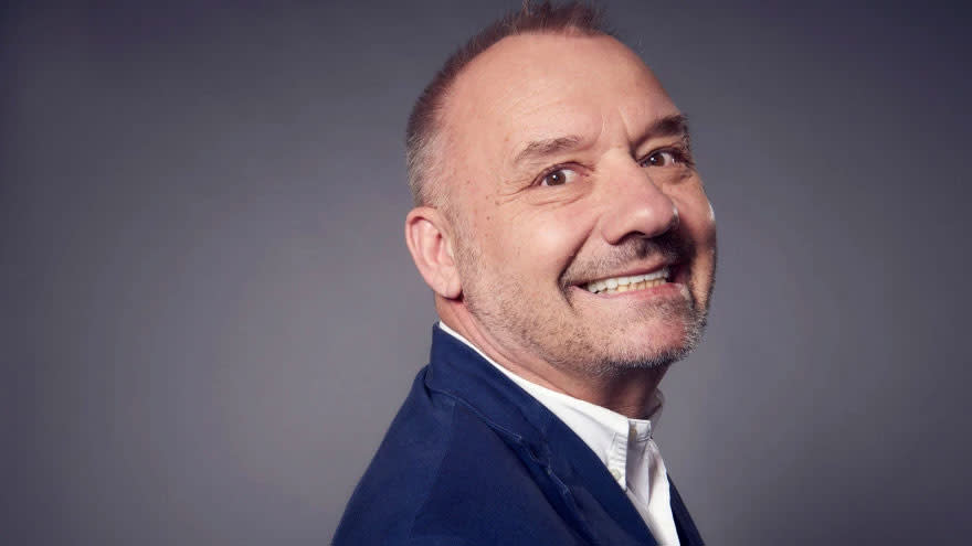 Bob mortimer headshot