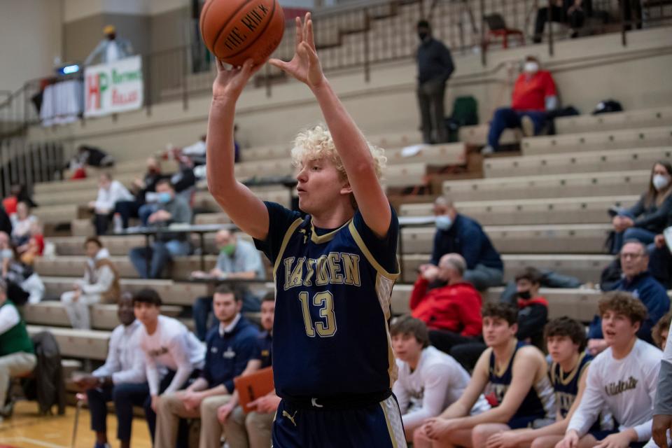 Hayden's Daxton Ham (13) shoots the ball Friday at Highland Park High School.