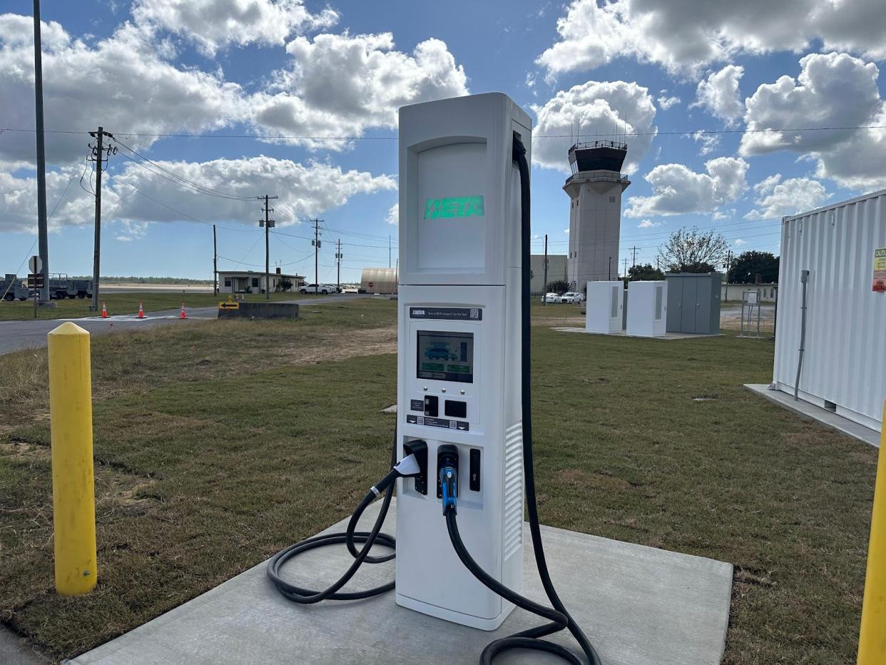 The first electric aircraft charging station on a Department of Defense installation. The Class 3 charger can charge the ALIA to 100% in less than an hour.