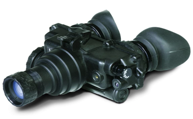 night vision goggles Superior Tactical PVS-7