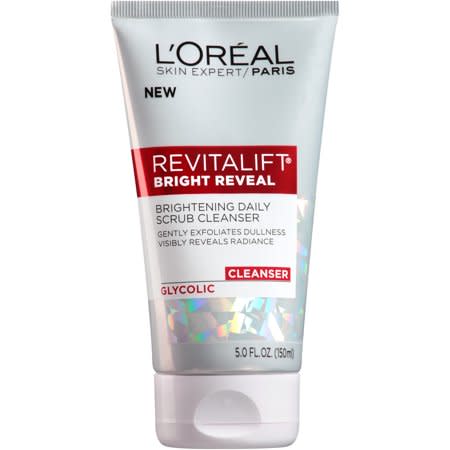 10) L'Oréal Paris Revitalift Bright Reveal Brightening Daily Scrub Cleanser