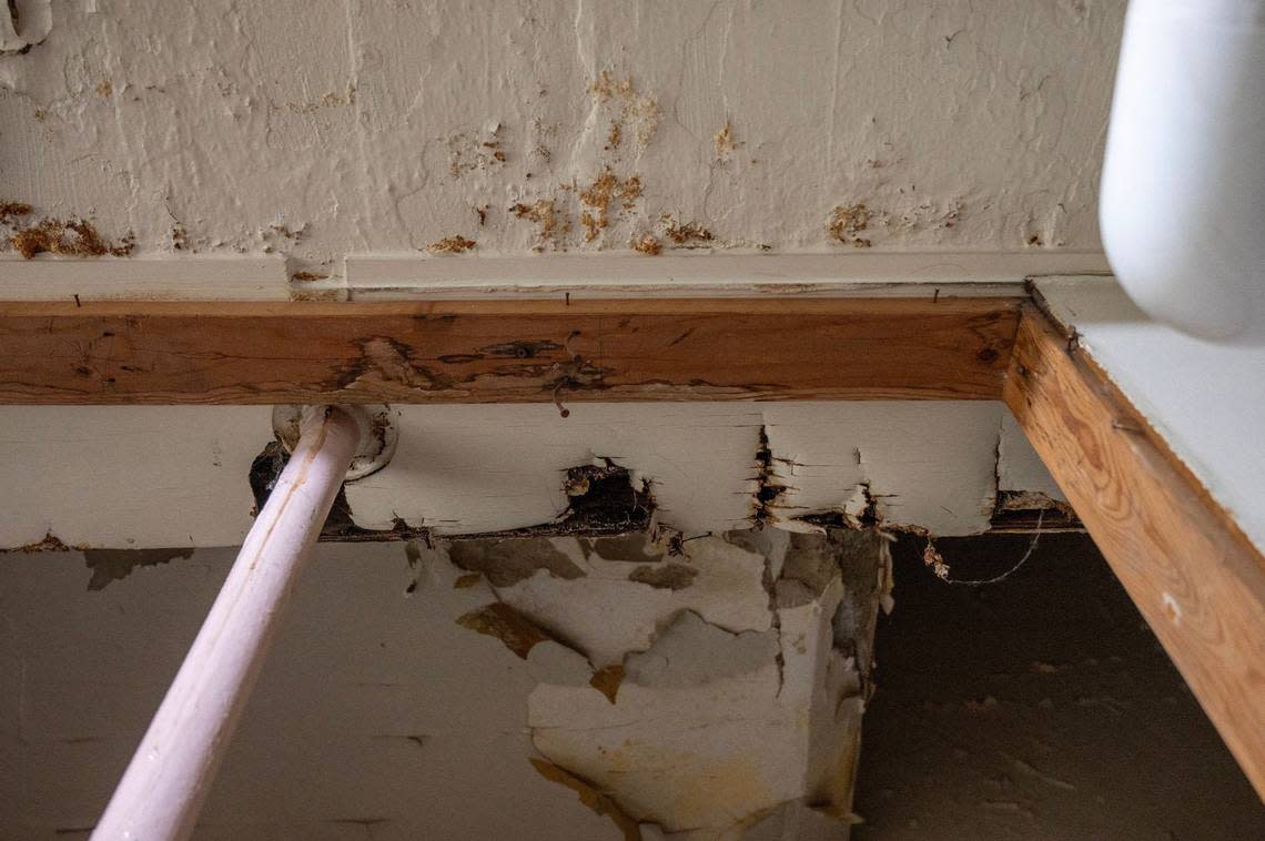 Water damage is visible in one of the old locker rooms, now repurposed as a girls’ bathroom, at Central Middle School on Tuesday, April 16, 2024, in Kansas City, Kansas. Emily Curiel/ecuriel@kcstar.com