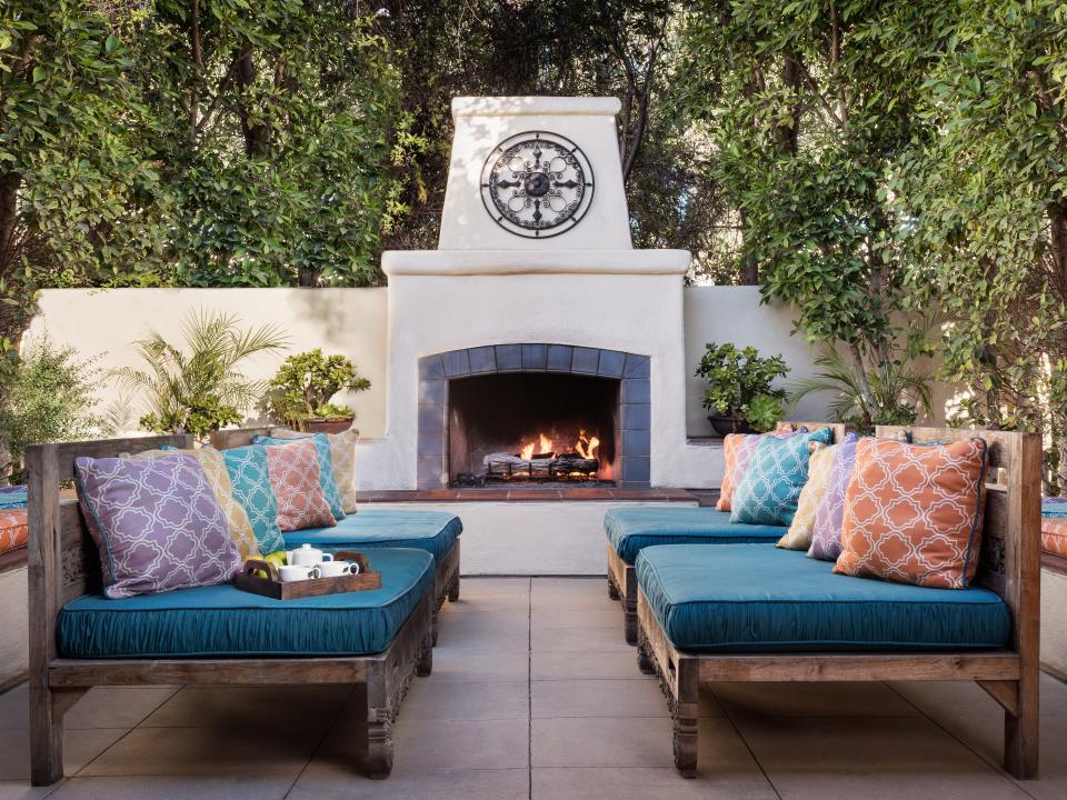 Outdoor relaxation area at Estancia La Jolla Hotel & Spa