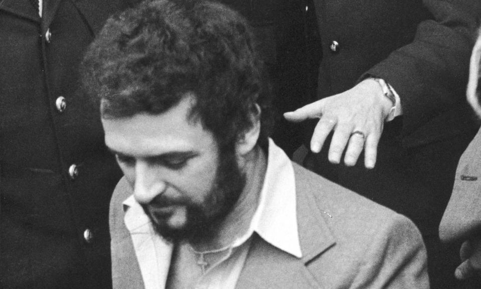 British serial killer Peter Sutcliffe, a.k.a. 'The Yorkshire Ripper,' in police custody, 1983. (Photo by Express Newspapers/Getty Images)