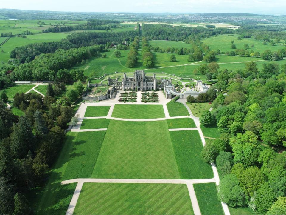 The impressive grounds of Lowther Castle (Buena Vista)