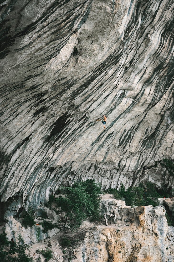 <span class="article__caption">Bouin has established roughly half a dozen unrepeated 5.14d or harder routes in la Ramirole.</span> (Photo: Lena Drapella)