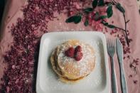 <p>Yes pancakes! <a href="http://www.phlaunt.com/diabetes/43067291.php" rel="nofollow noopener" target="_blank" data-ylk="slk:This;elm:context_link;itc:0;sec:content-canvas" class="link ">This</a> recipe swaps out flour for protein powder for a tasty carb free breakfast or anytime treat. </p><p><i>[Photo: pexels]</i><br></p>