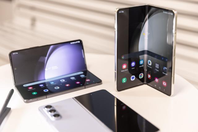 Folding Phones Are Here. So Where Is Apple?