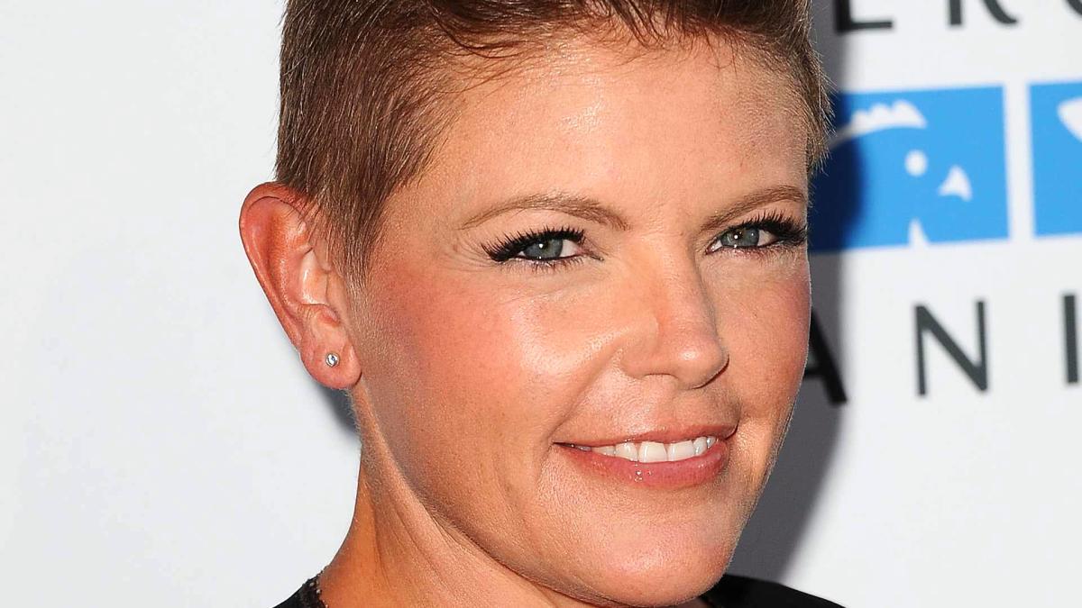 Natalie Maines Net Worth in 2023 How Rich is She Now? - News