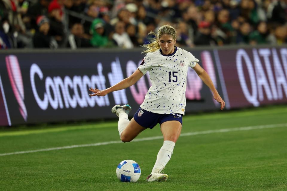 USWNT midfielder Korbin Albert advances the ball during a Concacaf Women's Gold Cup quaterfinal against Columbia on March 3.