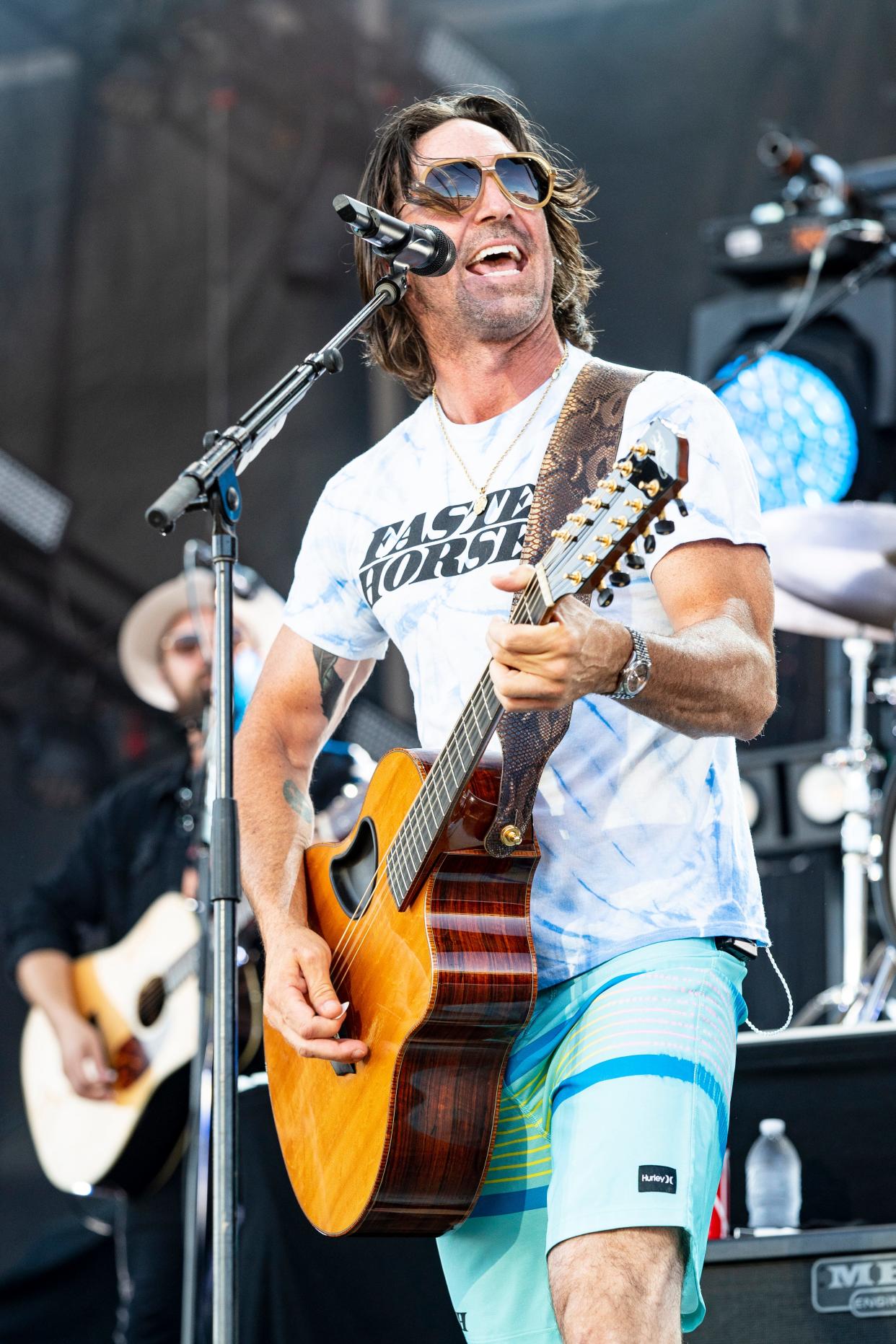 Country singer Jake Owen will headline the Furyk & Friends concert at Daily's Place.