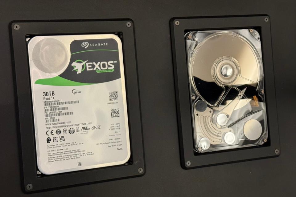 ▲Mozaic 3+平台設計將先用於Seagate Exos旗艦系列儲存產品，將使單顆硬碟儲存容量可達30TB以上，並且預計在今年第一季內向超大規模雲端客戶大量供貨