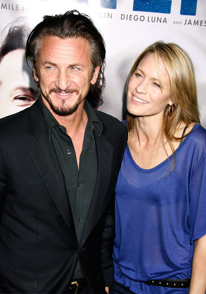 Milk Los Angeles Premiere 2008 Sean Penn Robin Wright Penn