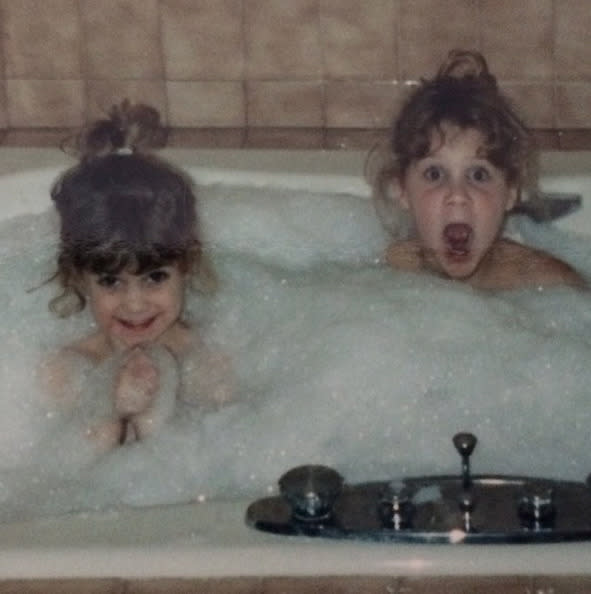 Schumer posted this funny image titled, “Sisters in bath.” She made sure to add the hashtag #porn. Oh, Amy.