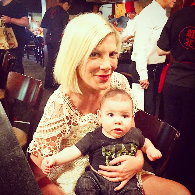 In new documents obtained by ET, Tori Spelling is alleging that she endured "deep second and third degree burns" at chain restaurant Benihana after her arm accidentally fell on one of the grills. According to the lawsuit filed on Wednesday, Spelling claims the incident occurred at the Benihana restaurant in Encino, California (just outside of Los Angeles) back in April on Easter Sunday. The former <em>Beverly Hills, 90210</em> star was dining with her husband Dean McDermott and their children Liam, Stella, Hattie and Finn. <strong> WATCH: Tori Spelling Reveals How She 'Fights the Sag' With Bra Selfie </strong> ET confirmed in April that Spelling was hospitalized after tripping and falling on a hot hibachi grill. The 42-year-old actress underwent skin grafts later that week. The lawsuit alleges that her injuries also required surgery. While at the restaurant, Spelling did share an Instagram, writing: "At #Easter lunch with my amazing family and extended family. Loving on my precious nephew Boz! @imdeanmcdermott @scoutmasterson @thebillhorn @sethchernoff #TheFamilyYouChooseToCreateIsEverything." <strong> WATCH: Tori Spelling Admits to Cheating -- Dean and I Had Sex the First Night We Met </strong> ET has reached out to Spelling's lawyer for comment.