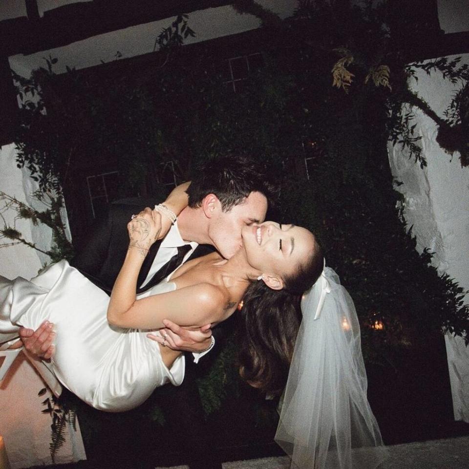 Ariana Grande, Dalton Gomez, Wedding Photos