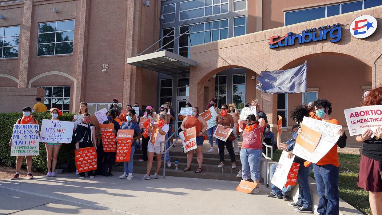 In Texas hat es Proteste gegen das verschärfte Abtreibungsgesetz gegeben.